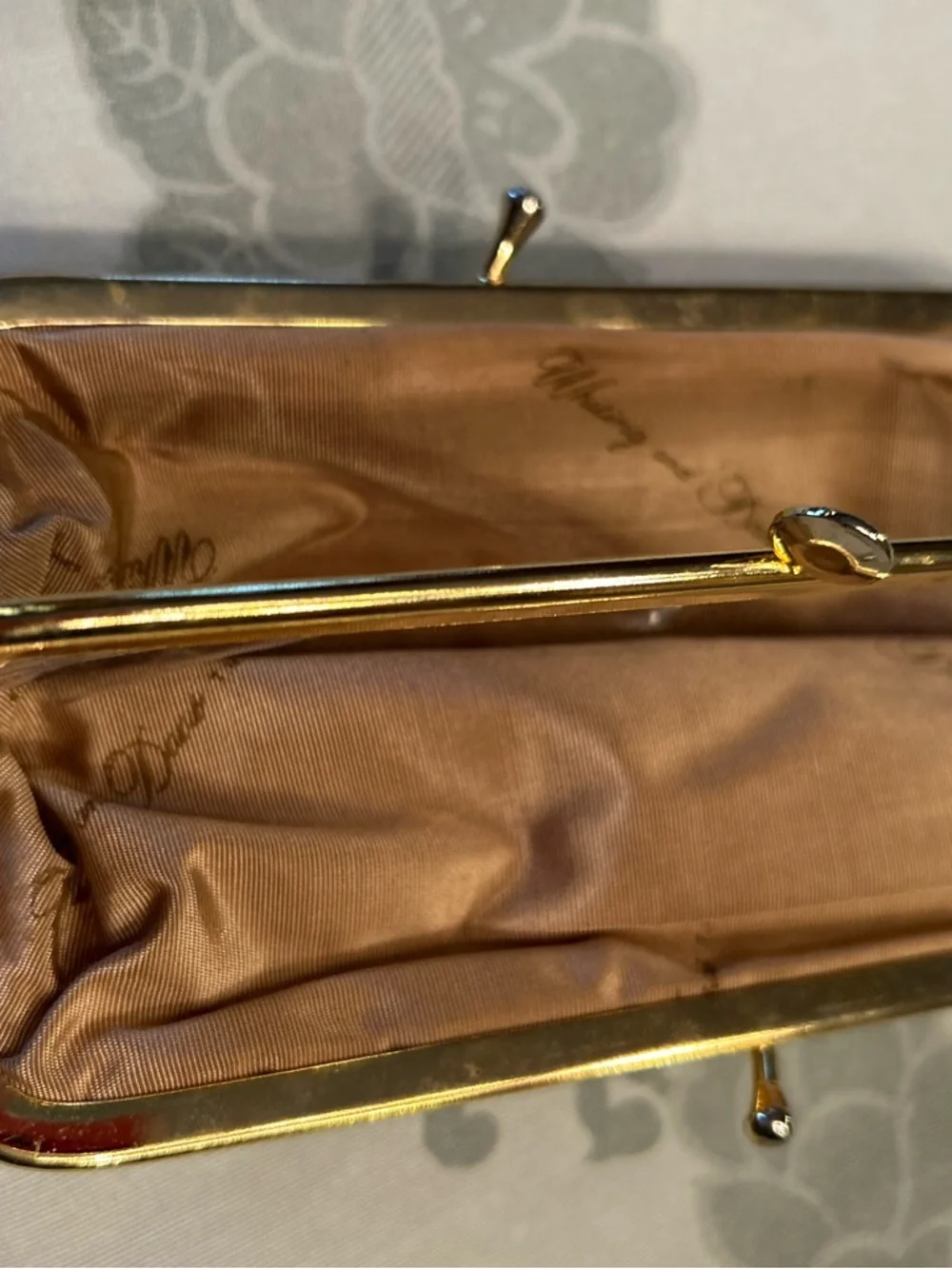 Vintage Whiting & Davis Gold Mesh Evening Clutch